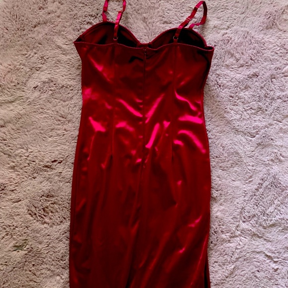 Entry Silk Red Dress - Picture 6 of 6